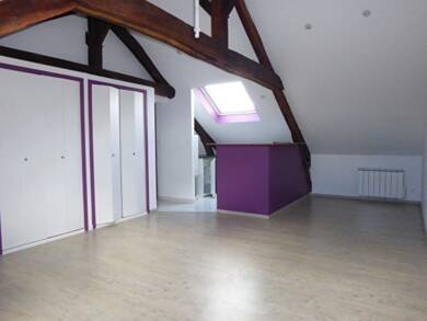 Appartement à louer 434 € 1 pièce 28 m² 3ème étage disponible à partir du 15/07/2025 Centre Châteaubriant 44110