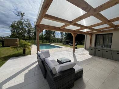 Maison à vendre 359 840 € 6 pièces 4 chambres 142 m² 1 972 m² de terrain Vitry-Aux-Loges 45530