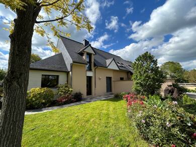 Maison à vendre 634 400 € 8 pièces 4 chambres 250 m² 2 005 m² de terrain Goven 35580