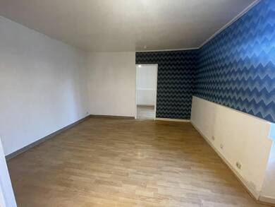 Appartement à louer 450 € 2 pièces 1 chambre 32 m² RDC/2 St Jean le Blanc 45650