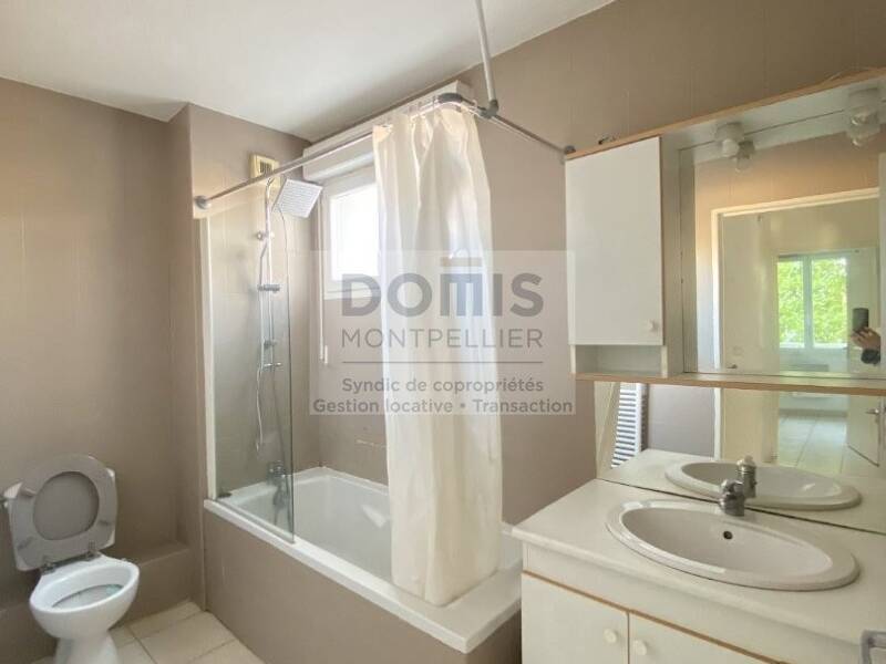 Maison à louer, 83m², MAUGUIO