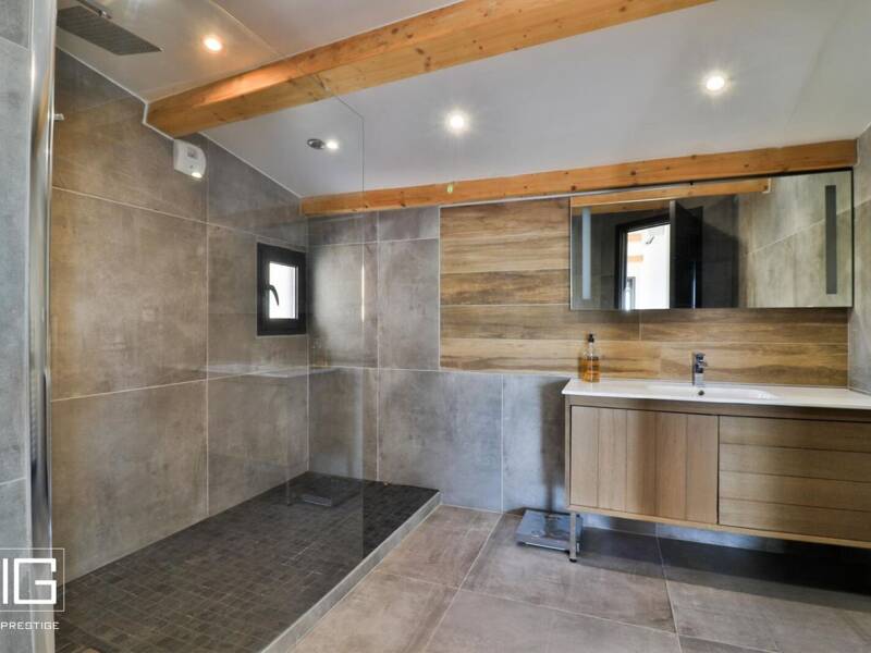 Maison à vendre, 234m², TOULON