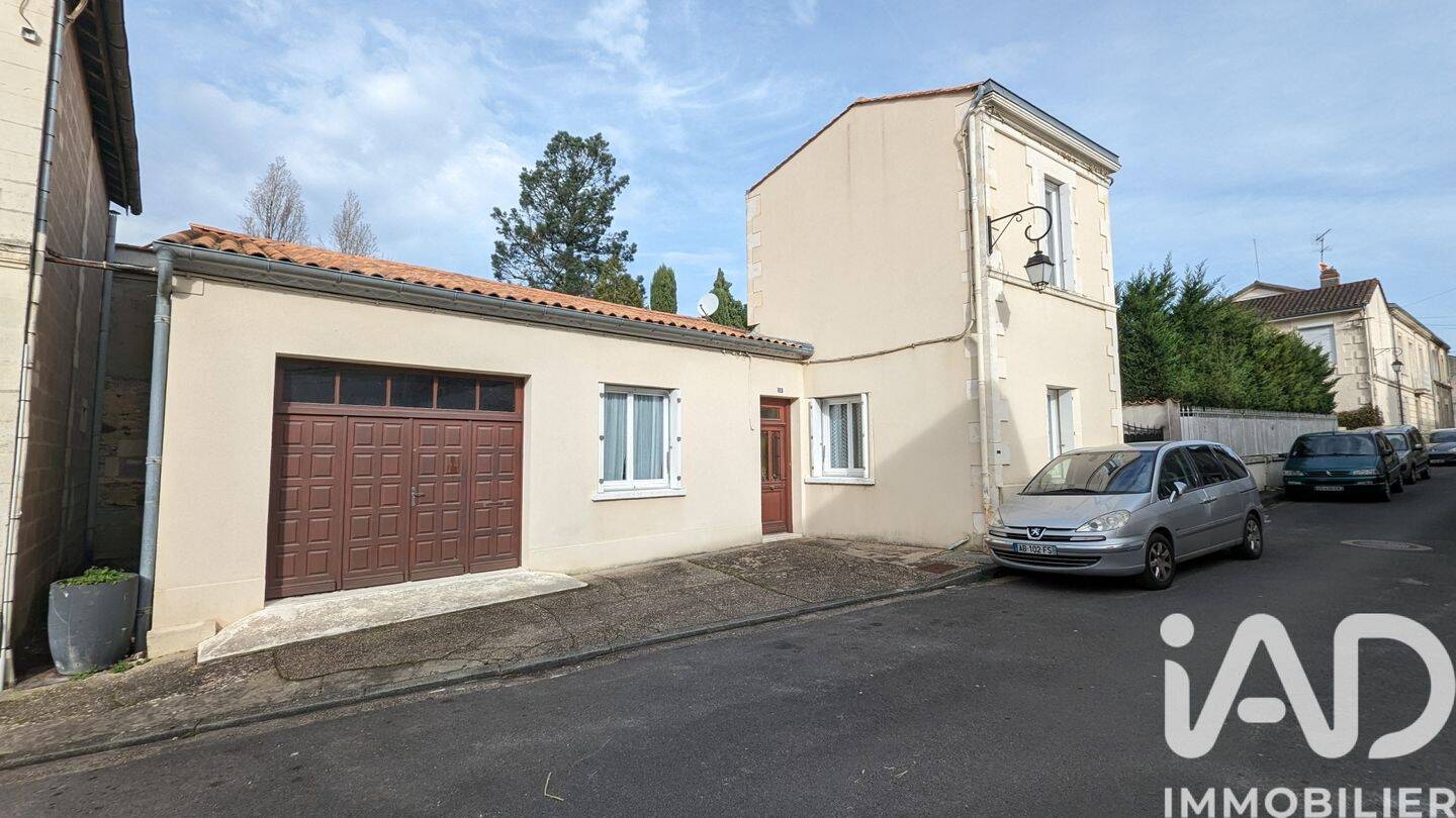 Maison à vendre, 138m², MONTENDRE