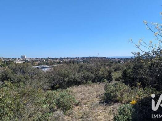 Terrain constructible viabilisé à vendre 179 900 € 465 m² de terrain Bellecroix-Pont d'Avignon Villeneuve-lès-Avignon 30400