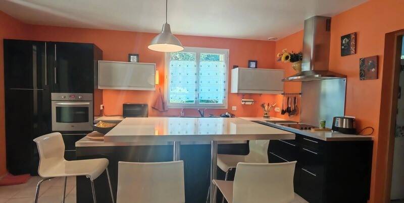 Maison à vendre, 151m², FONTVIEILLE
