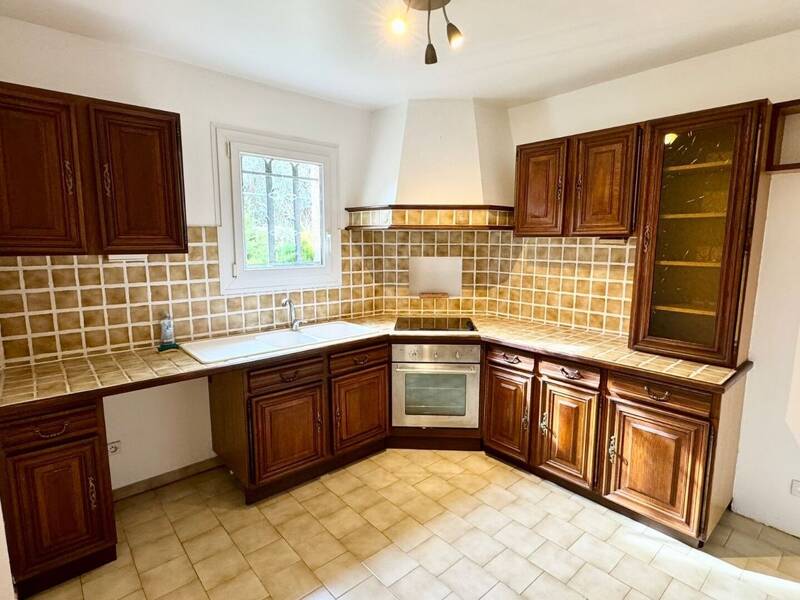 Maison à louer, 98m², SAUSSET LES PINS