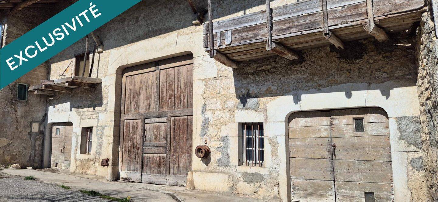 Maison à vendre, 250m², NURIEUX VOLOGNAT