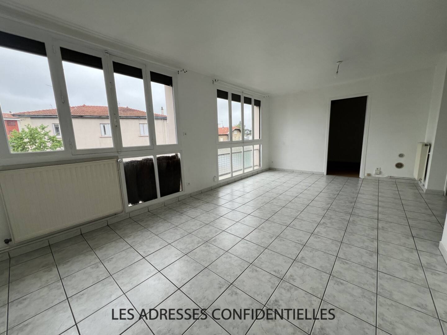 Maison à louer, 58m², TASSIN LA DEMI LUNE