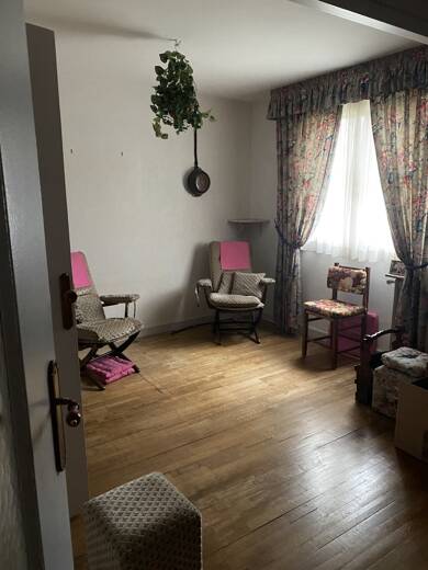 Appartement à vendre 215 000 € 4 pièces 2 chambres 66,8 m² Étage 1/4 Roissy en France 95700