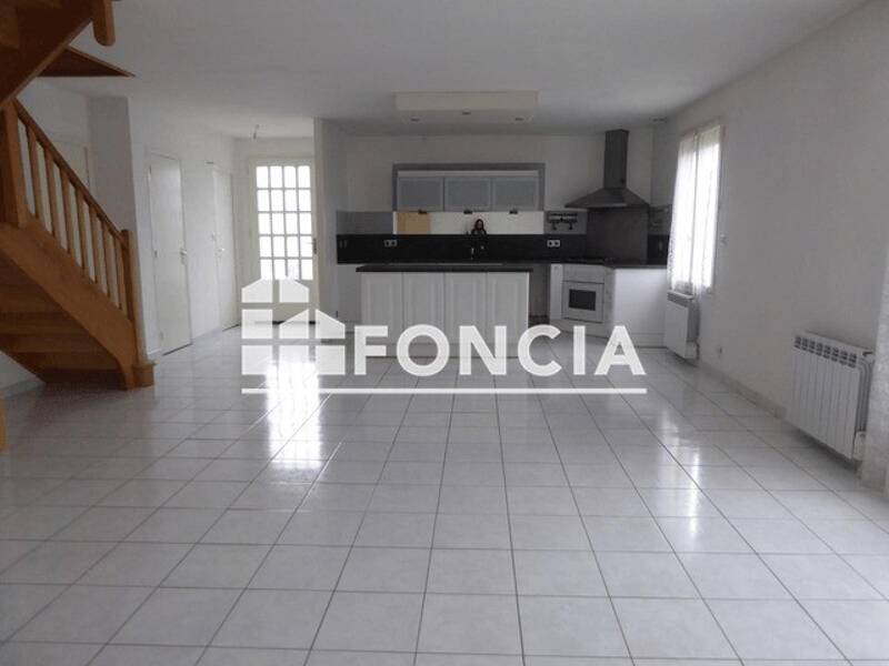 Maison à louer, 106m², SAINT BERTHEVIN