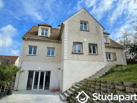 Colocation à louer 675 € 1 pièce 1 chambre 16 m² Moret-Loing-et-Orvanne 77250