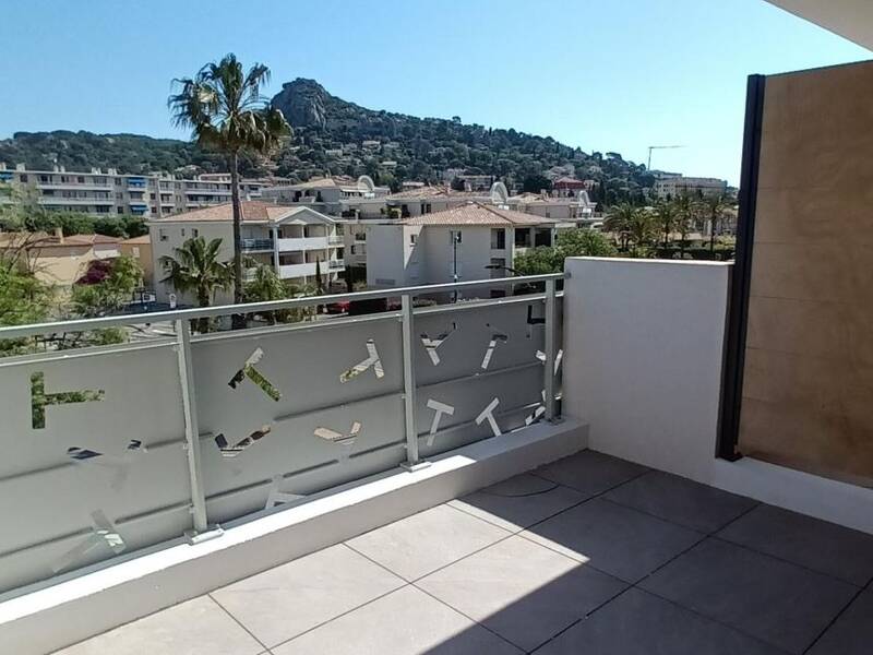 Maison à louer, 42m², HYERES