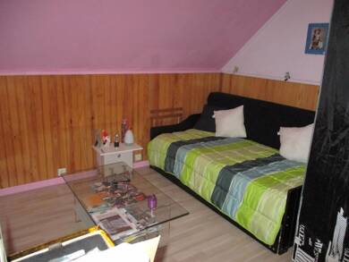 Appartement à louer 605 € 1 pièce 22 m² Mandres-les-Roses 94520