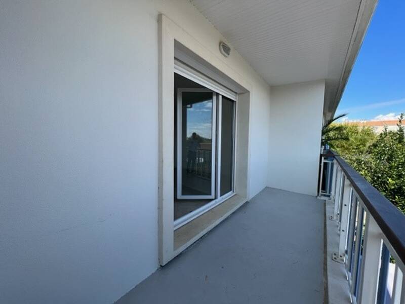 Maison à louer, 64m², L'HOUMEAU