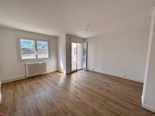 Appartement à vendre 189 999 € 3 pièces 2 chambres 66,6 m² Étage 1/1 Bayard Gap 05000