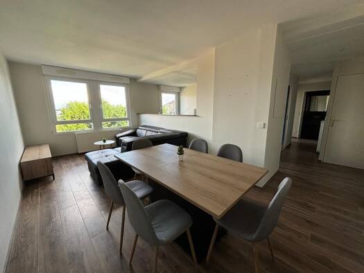 Appartement à louer 860 € 3 pièces 2 chambres 59 m² 2ème étage Bellicart Compiègne 60200