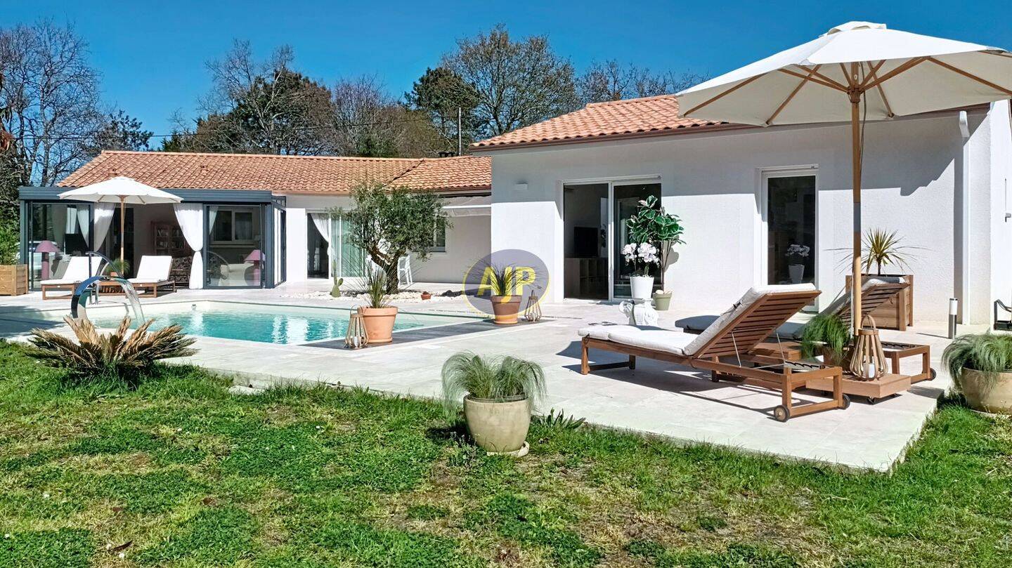 Maison à vendre, 182m², SAINT VIVIEN DE MEDOC