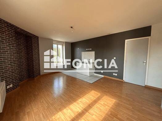 Appartement à louer 603 € 2 pièces 1 chambre 38,8 m² 2ème étage Pontfaverger-Moronvilliers 51490