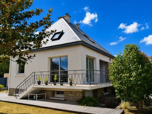 Maison à vendre 478 400 € 6 pièces 3 chambres 110 m² 600 m² de terrain Plescop 56890