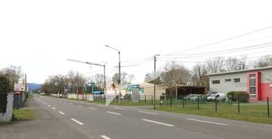 Local commercial à louer 1 633 € 336 m² de surface de vente Juillan 65290