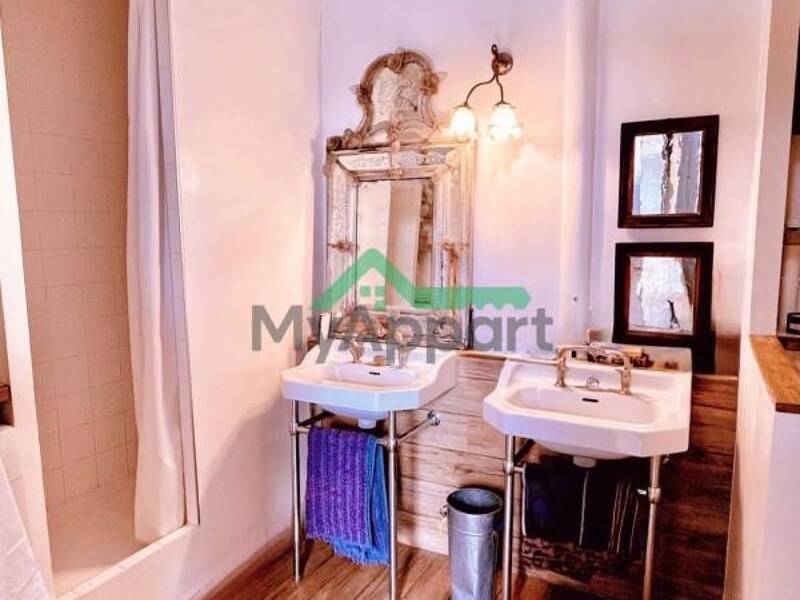 Maison à louer, 82m², PARIS 9E