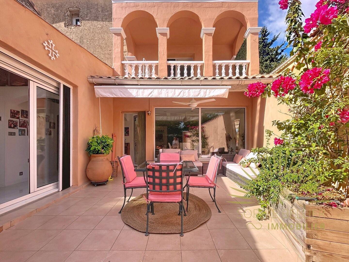 Maison à vendre, 204m², BEZIERS