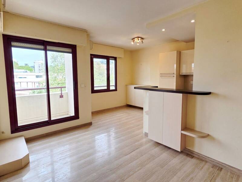 Maison à louer, 39m², CANNES