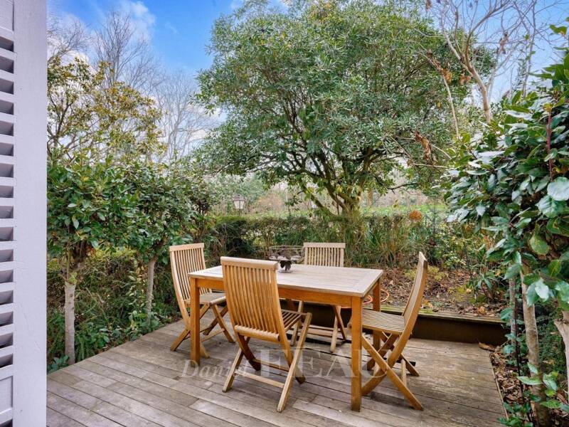 Maison à louer, 48m², PARIS 18E