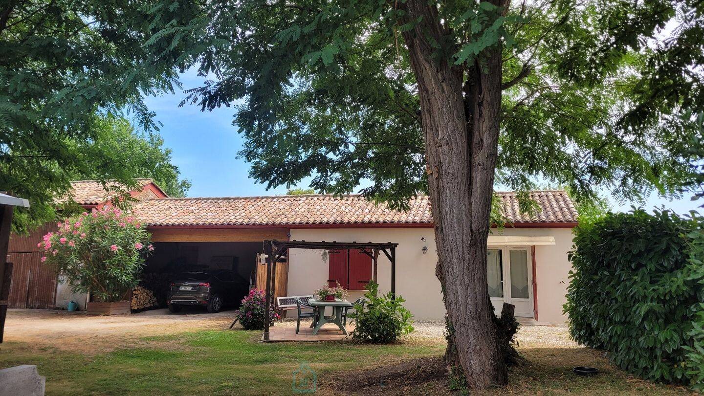 Maison à vendre, 162m², SAINT PIERRE D'EYRAUD