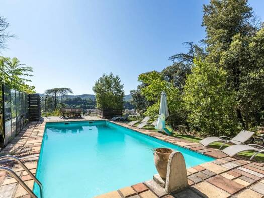 Maison de ville à vendre 390 000 € 7 pièces 4 chambres 195 m² 5 195 m² de terrain Les Causses Bédarieux 34600