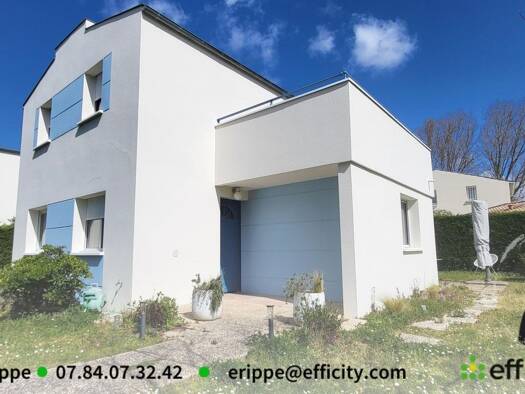 Pavillon à vendre 583 000 € 5 pièces 4 chambres 111 m² 428 m² de terrain Pontaillac Royan 17200