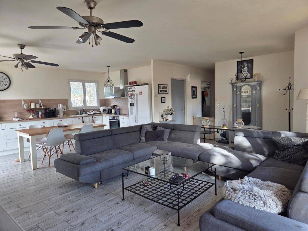 Maison à vendre, 96m², SAINT YZAN DE SOUDIAC