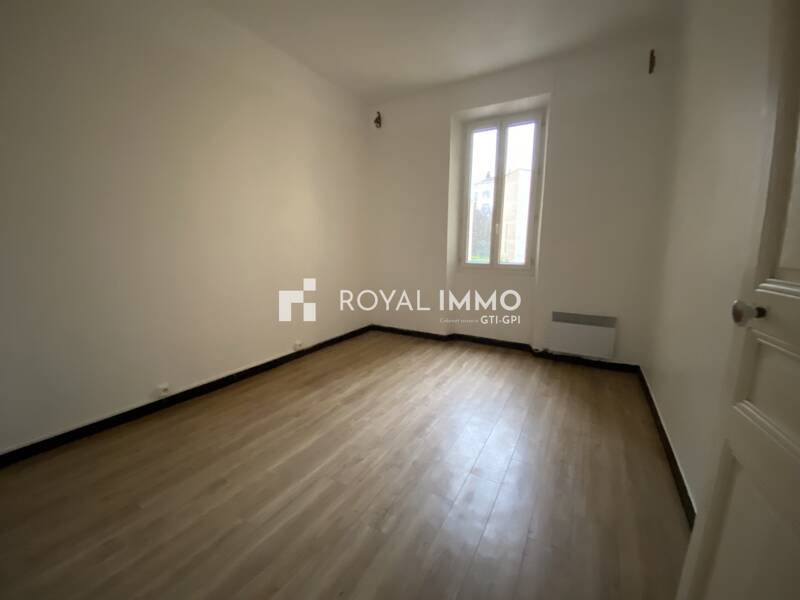 Maison à louer, 64m², TOULON