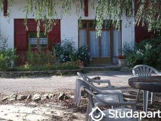 Maison à louer 510 € 2 pièces 1 chambre 40 m² Villefranque 64990