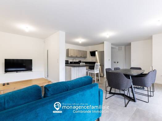 Appartement à louer 1 190 € 3 pièces 2 chambres 78 m² RDC Clermont Ferrand 63000