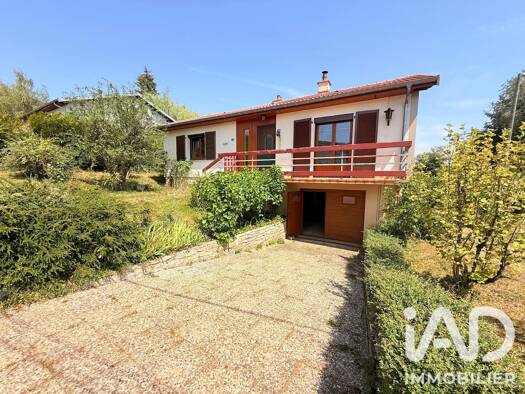 Maison à vendre 147 000 € 4 pièces 2 chambres 87 m² 748 m² de terrain Nogent 52800