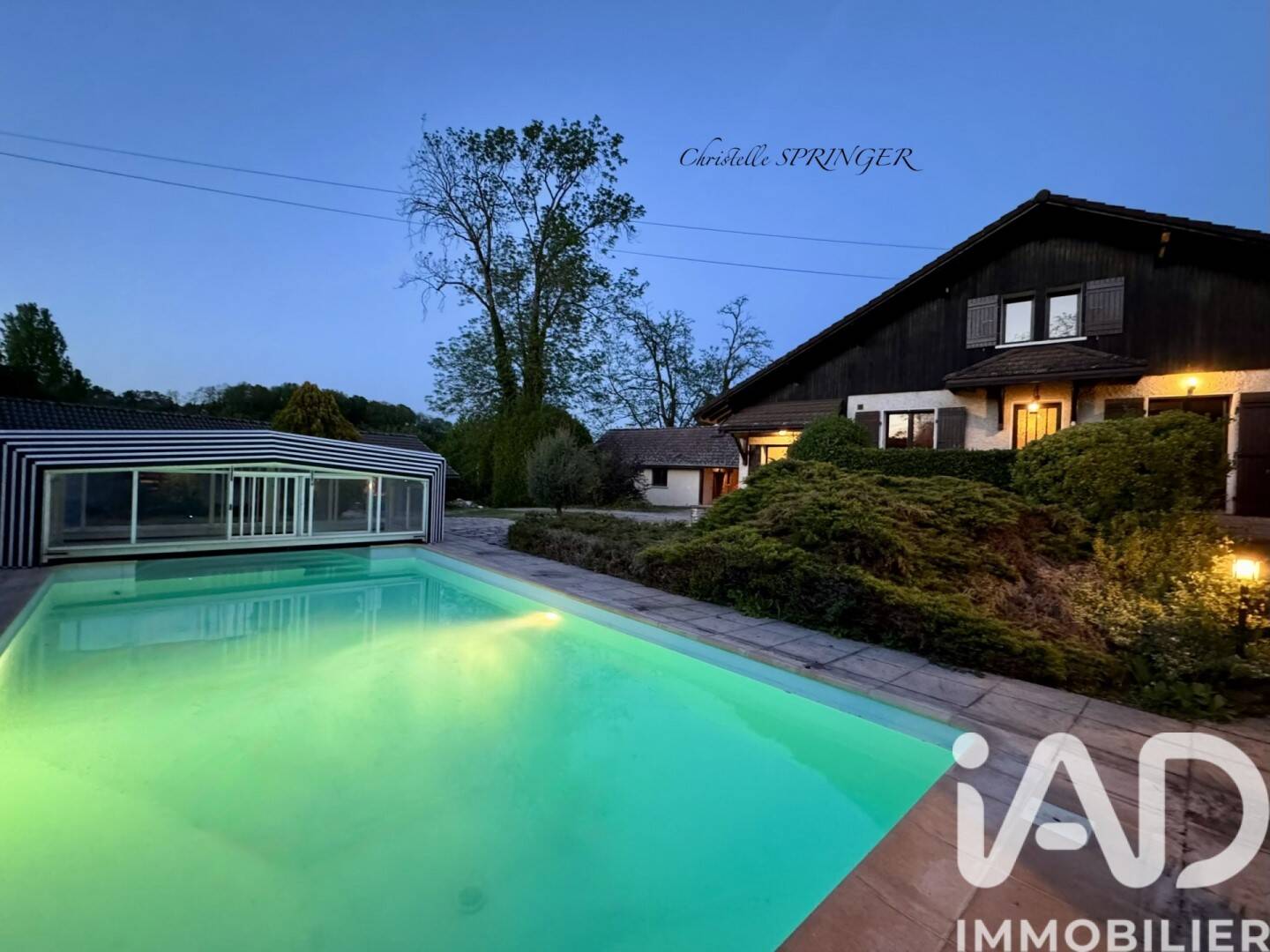 Maison à vendre, 133m², HAUTEVILLE SUR FIER