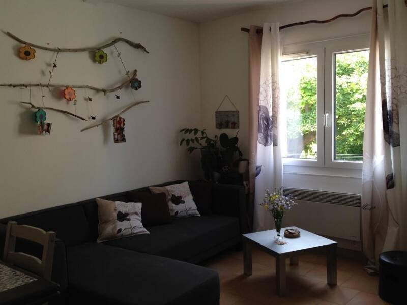 Maison à louer, 37m², SAINT SATURNIN LES AVIGNON