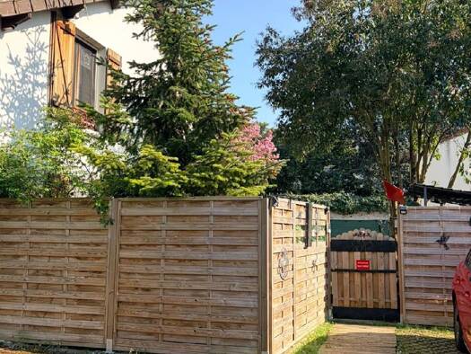 Appartement à louer 1 326 € 4 pièces 3 chambres 102 m² 1er étage Charles de Gaulle-Gambetta Savigny-sur-Orge 91600