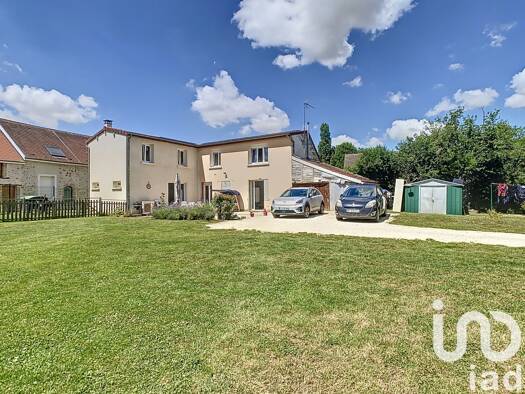 Maison à vendre 215 000 € 5 pièces 3 chambres 156 m² Les Essarts-Lès-Sézanne 51120