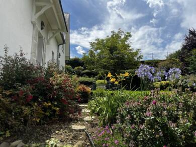 Maison de plain-pied à vendre 350 000 € 5 pièces 4 chambres 172 m² 1 270 m² de terrain Oloron-Sainte-Marie 64400