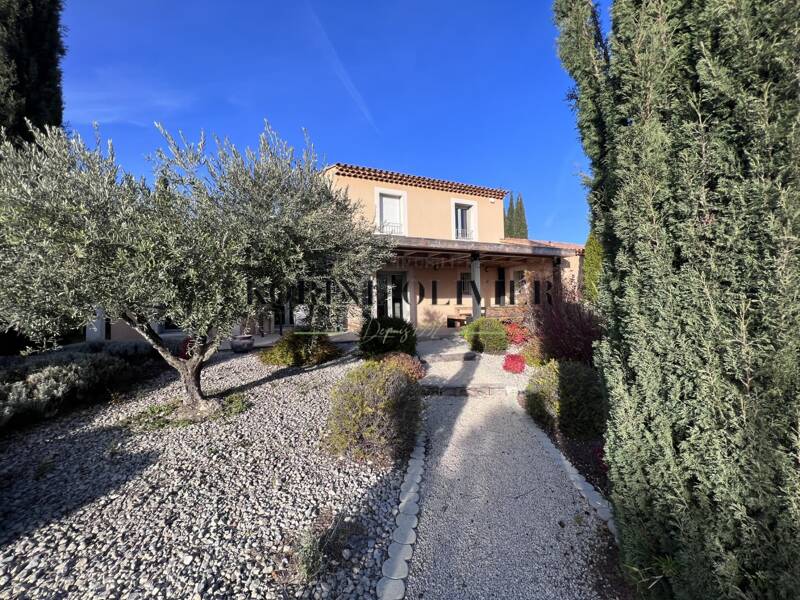 Maison à louer, 250m², AIX EN PROVENCE