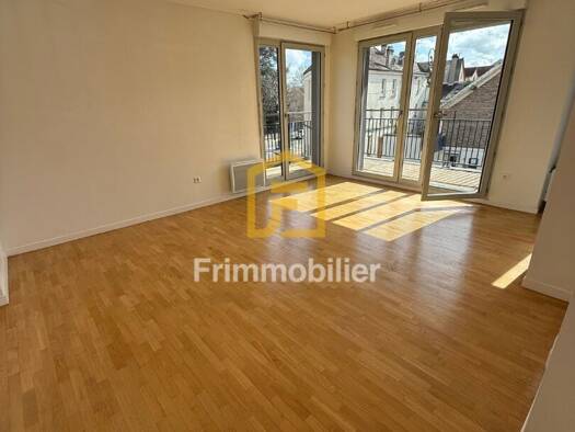 Appartement à vendre 309 000 € 3 pièces 2 chambres 59,88 m² Étage 1/3 Le Port-Marly 78560