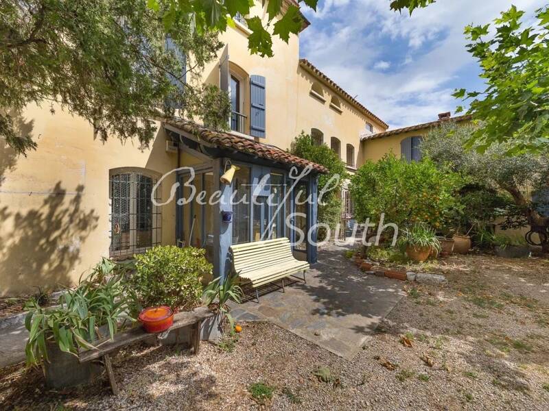 Maison à vendre, 956m², PERPIGNAN
