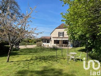 Maison à vendre 285 000 € 9 pièces 5 chambres 280 m² 2 328 m² de terrain Saint-Hilaire-les-Andrésis 45320
