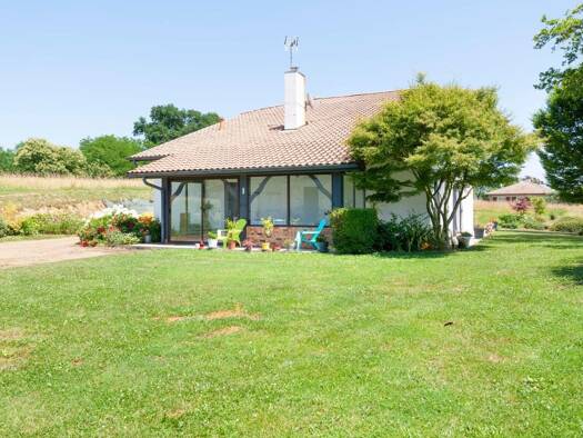 Maison à vendre 332 000 € 5 pièces 4 chambres 178 m² 37 660 m² de terrain Saint-Aubin 40250