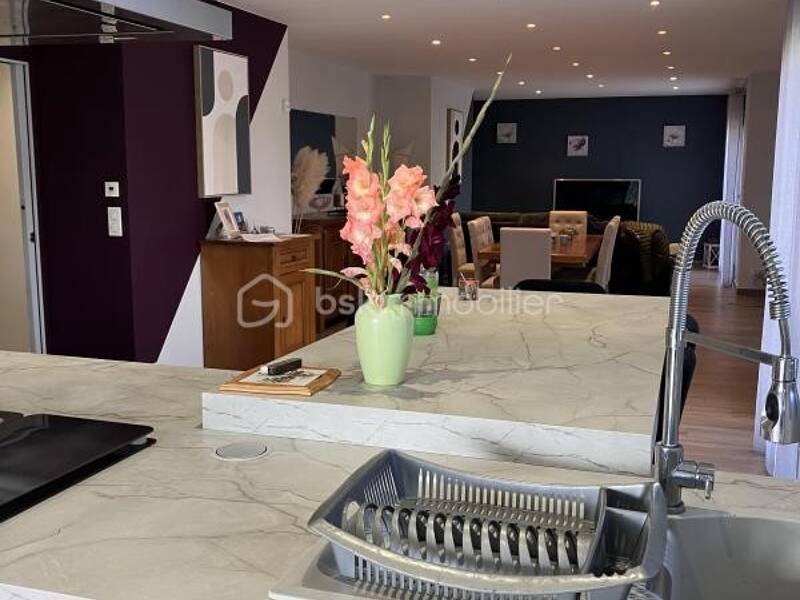 Maison à vendre, 185m², EPINEUIL