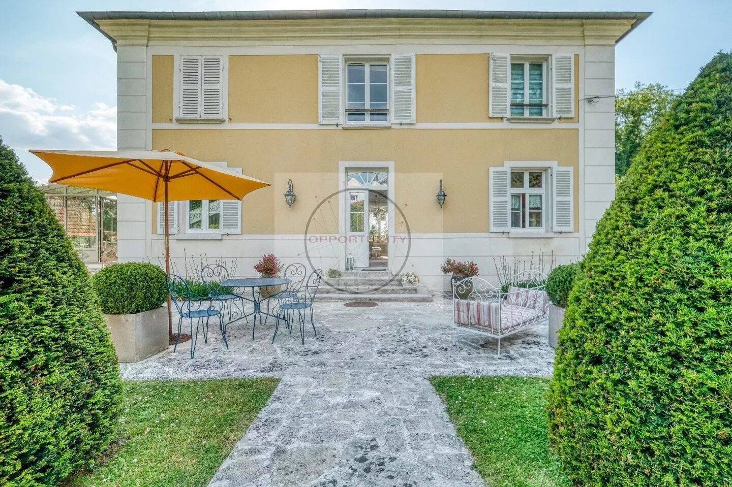 Maison à vendre, 226m², MONTGE EN GOELE