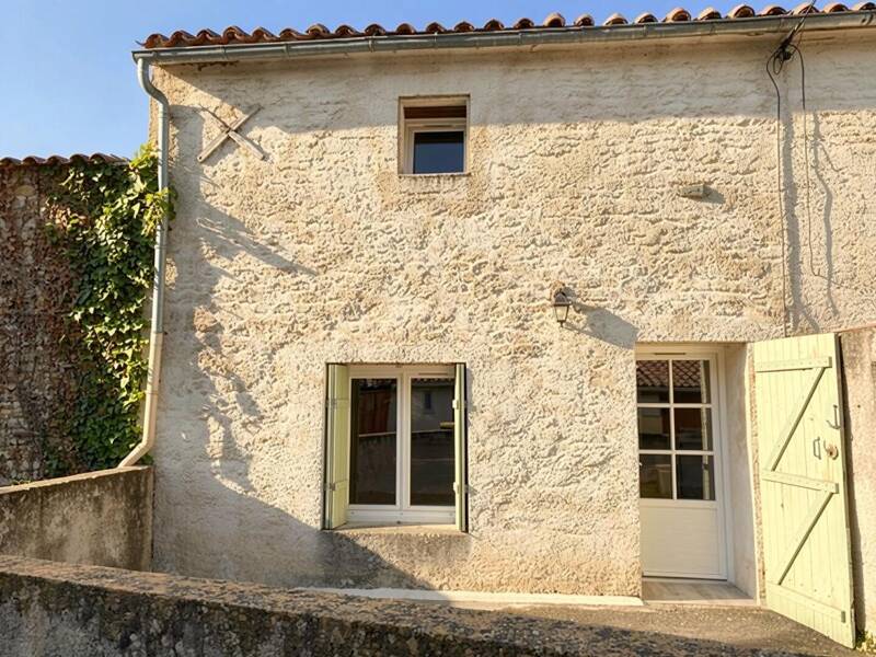 Maison à vendre, 77m², SURGERES