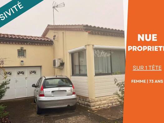 Maison de plain-pied en viager 91 000 € 4 pièces 3 chambres 83 m² 567 m² de terrain Bellevue Saintes 17100